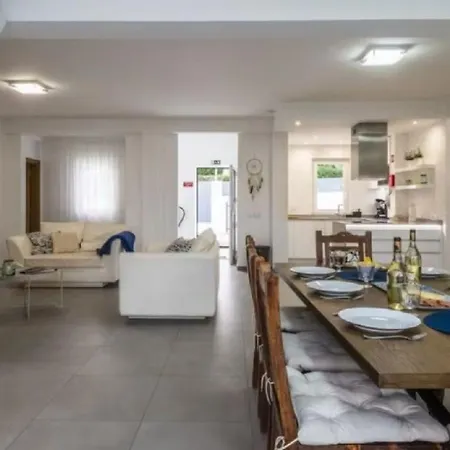 Apartamento Modern Amazing Location Close To Amenities *